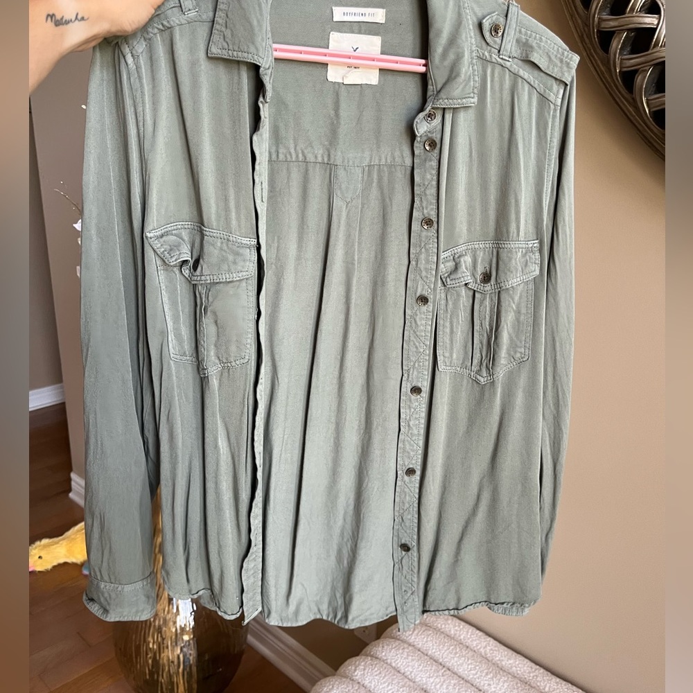 AE buttoned down shirt